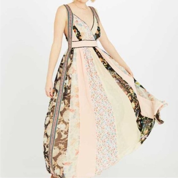 {Altar'd State} Sleeveless Boho Mixed Media Floral Maxi Dress - Womens Small - Picture 10 of 10